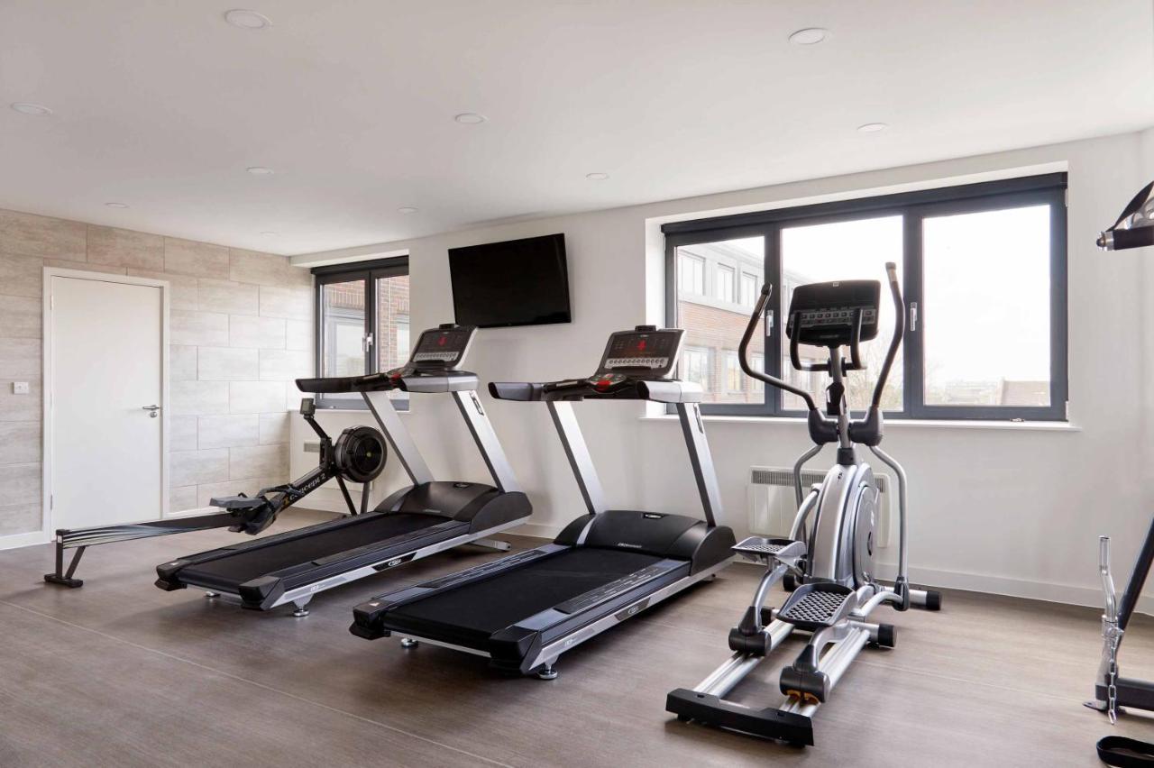 Virexxa Bedford Centre - Executive Suite - 2Bed Flat With Free Parking & Gym Bagian luar foto